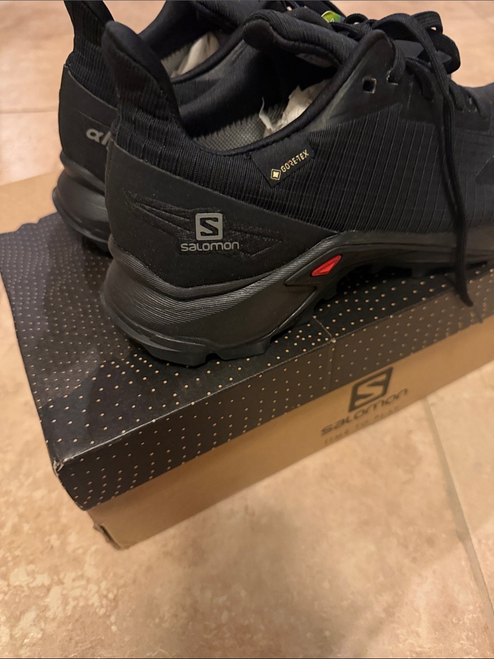 SALOMON women’s ALPHACROSS BLAST GTX  EnergyCell for Trail Running Sneakers - Picture 2 of 16